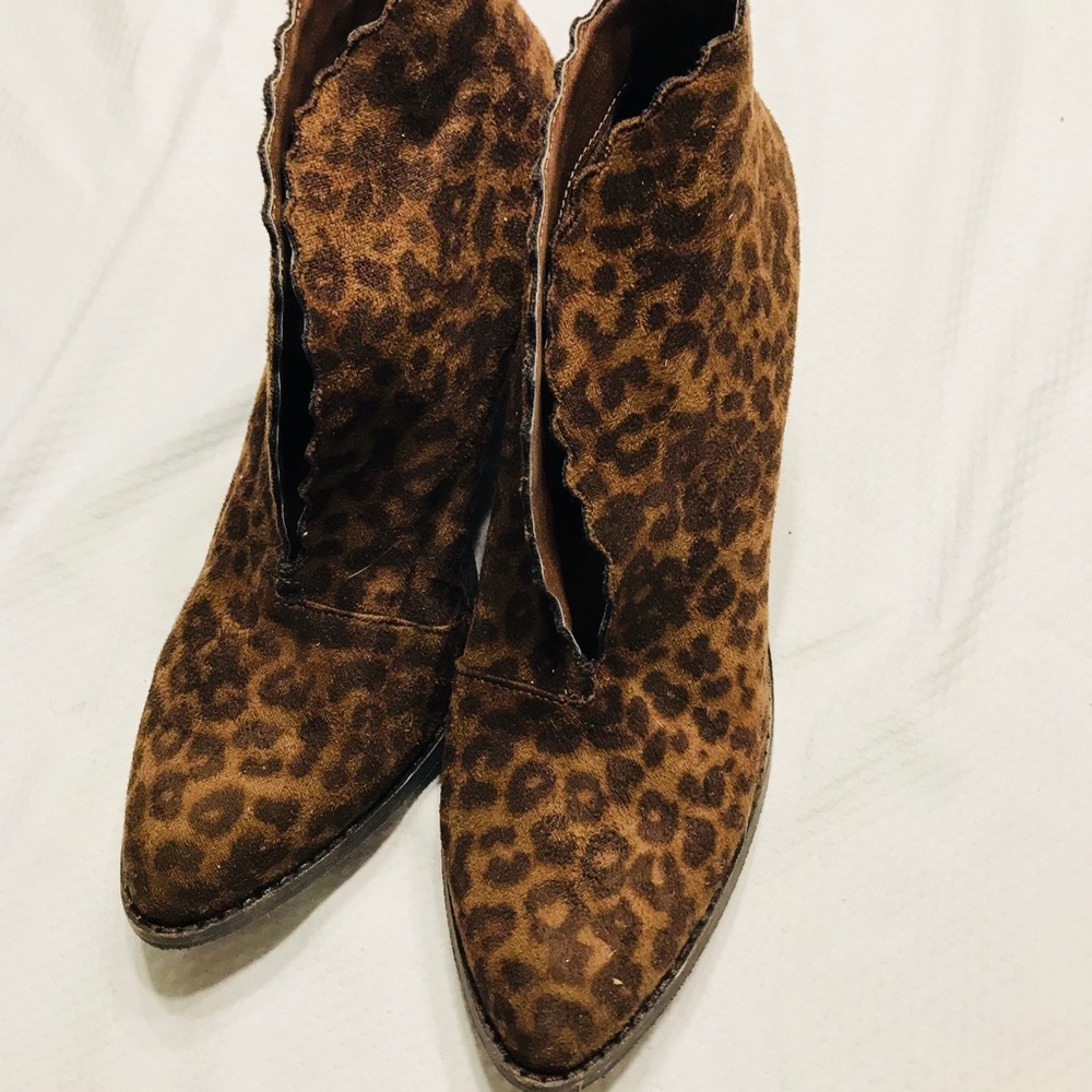 Coconuts Leopard Print Booties - image 5